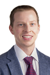 Andrew Garrison, Vice-président des Finances